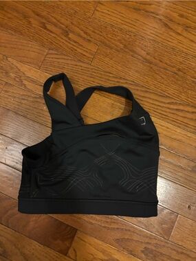 Gymshark Black High-Support Crossover Sports Bra